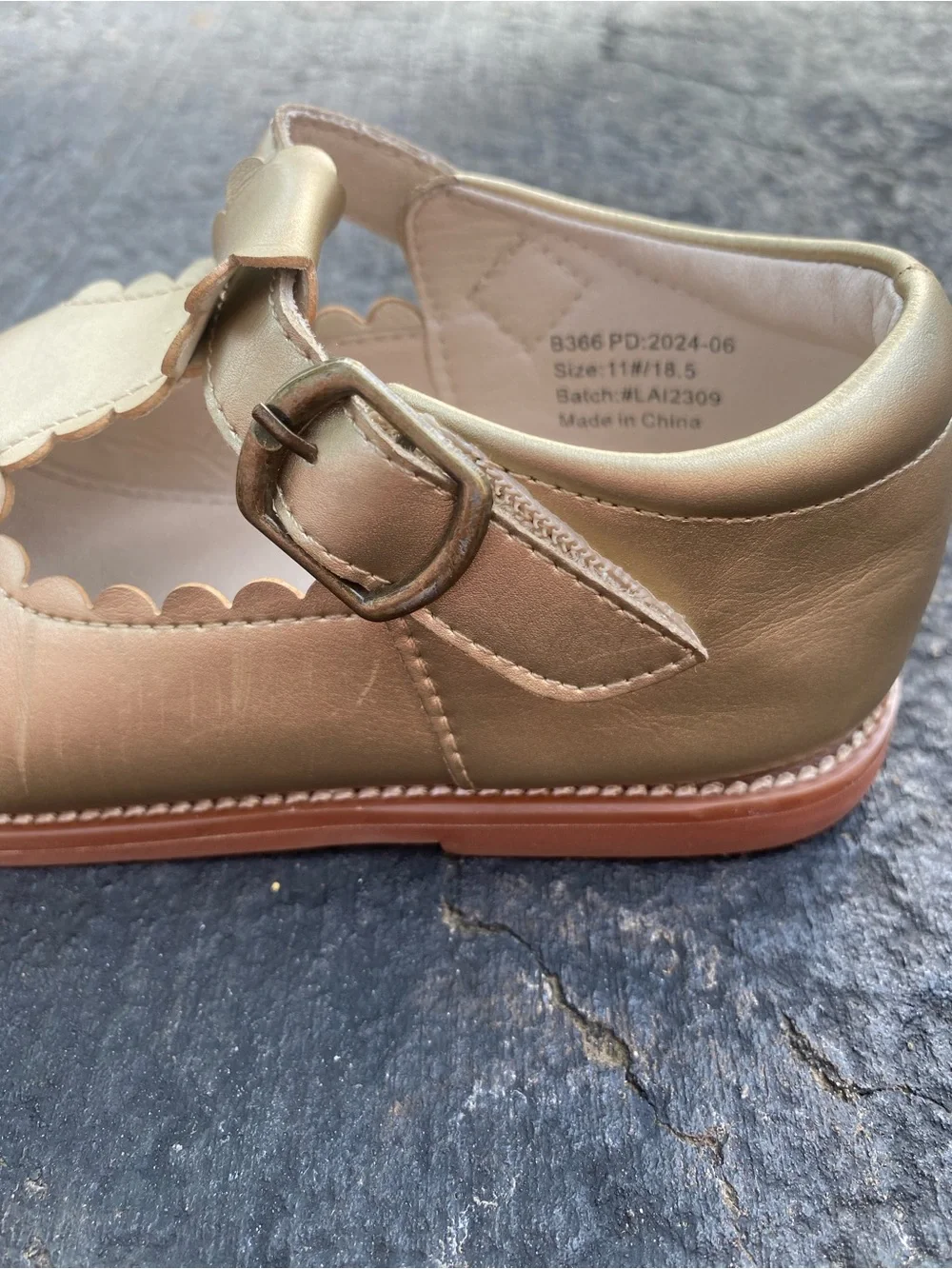 Little Girls' Gold Size 11 Mary Jane Shoes